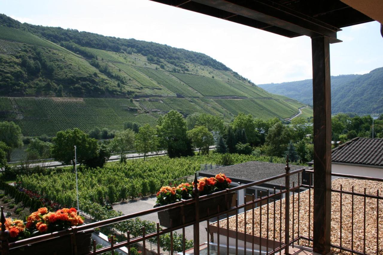 Weingut Goeres Hotel Бридел Стая снимка